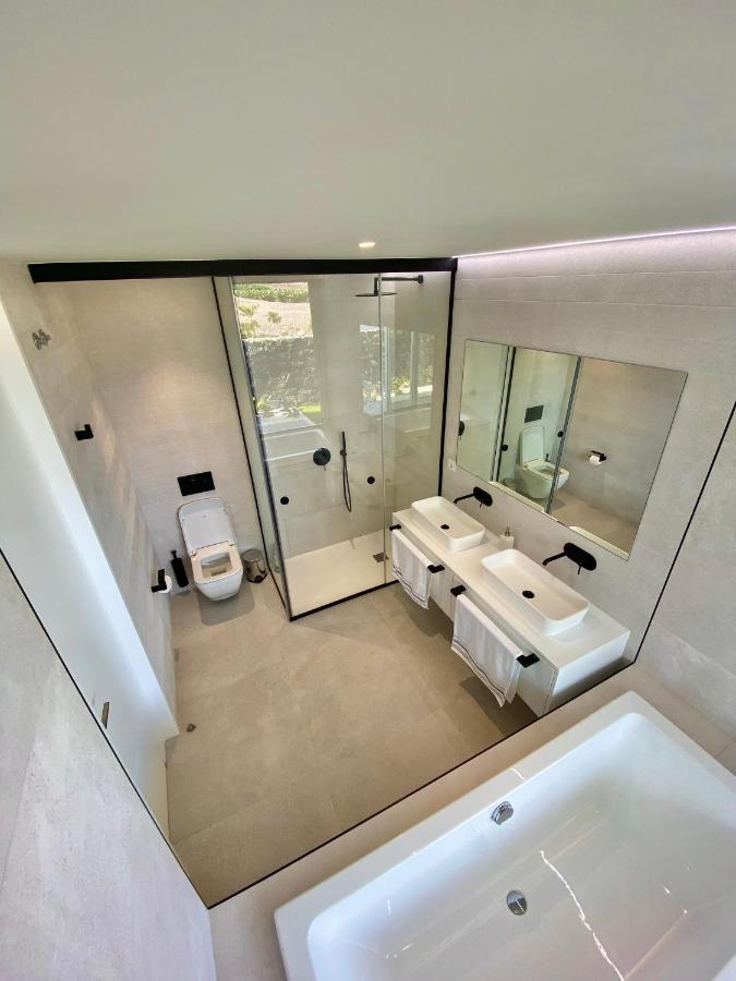 Rocavista - Villa With Heated Rooftop Pool And Amazing Ocean View Адехе Екстериор снимка